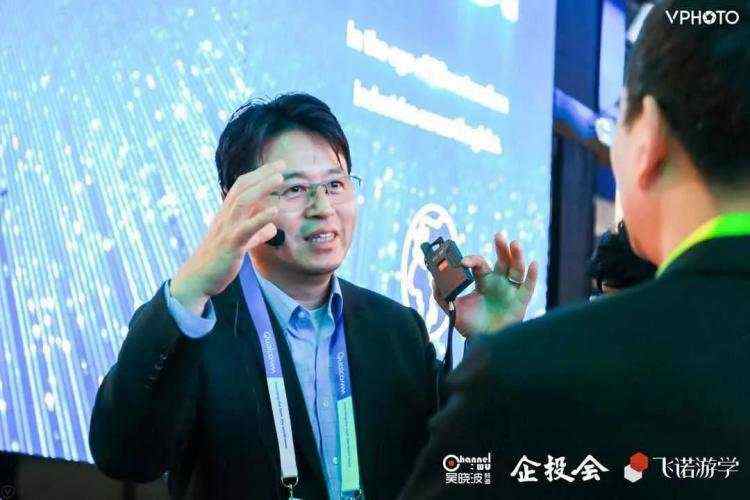 量子计算机问世？百度自动驾驶对标谷歌？CES2019亮点抢先看